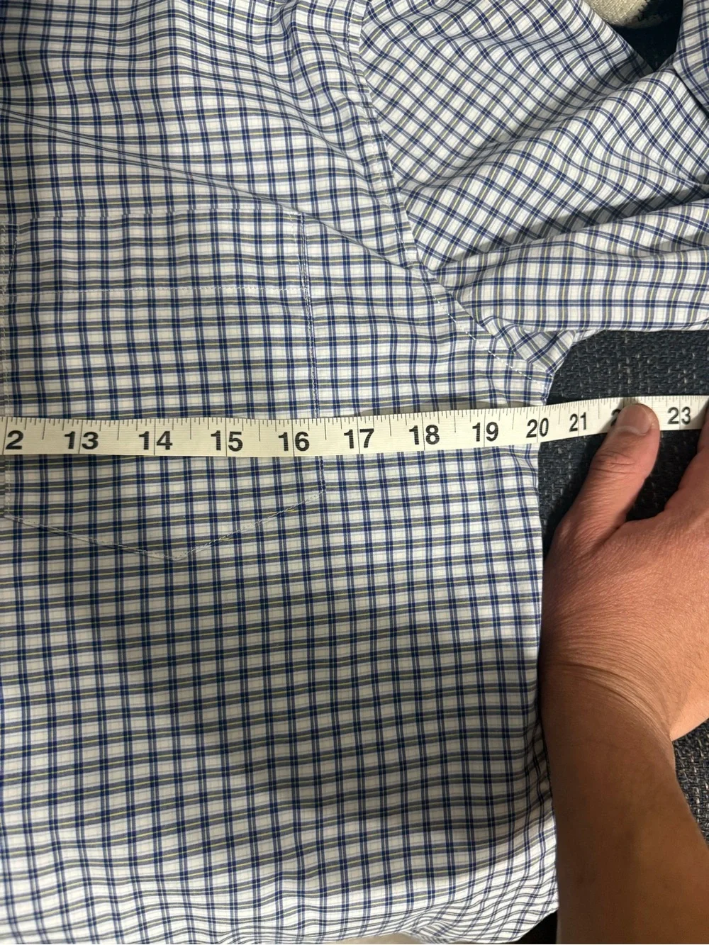 Banana Republic Men's White and Blue Check Button-Down Shirt